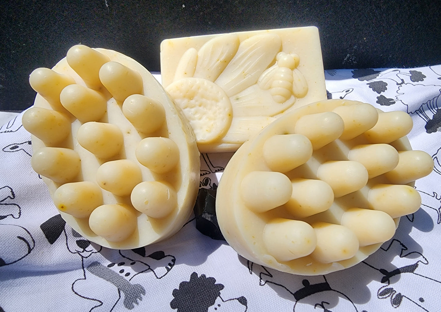 Honey Oatmeal Furbaby Shampoo Bar