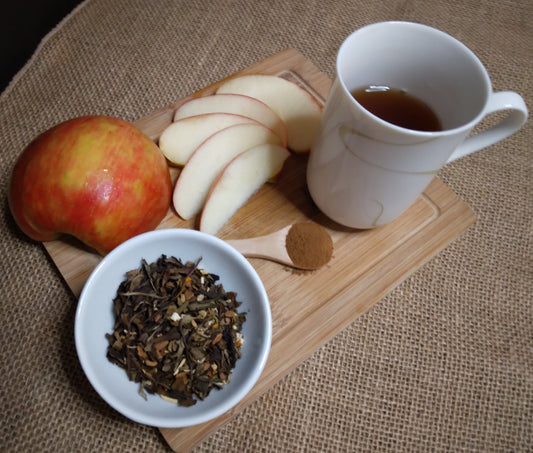 Immune Boosting Spiced Apple White Tea